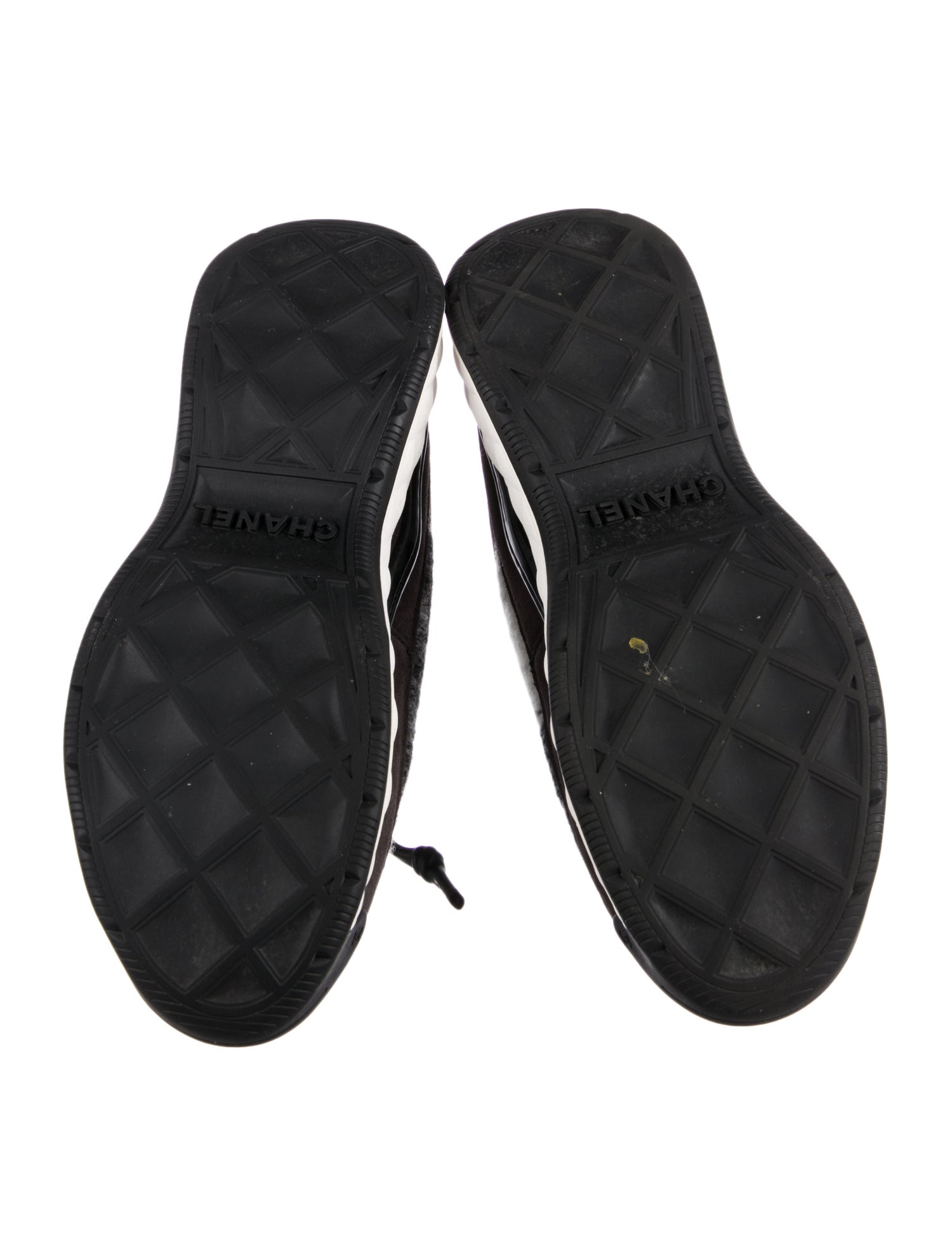 Chanel Interlocking CC Logo Wool Sneakers